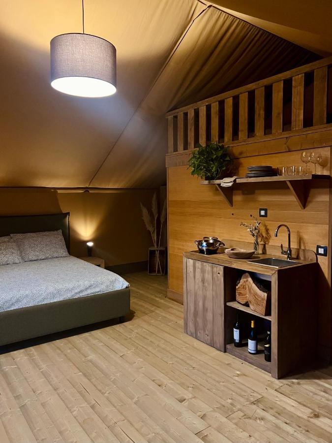Отель Glamping Grancia Гроссето Экстерьер фото